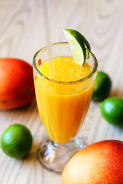 Ízletes friss mangó Jogdíjmentes Stock Képek