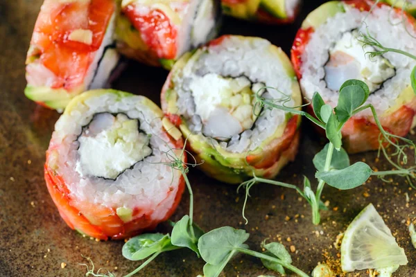 Delicioso sushi de fusão — Fotografia de Stock