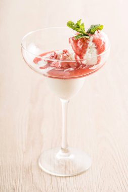 Tatlı lezzetli dondurma