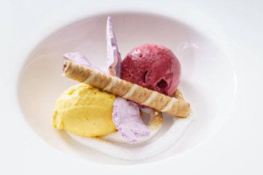  Meyve dondurma plaka