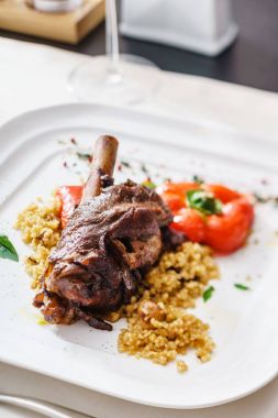 Darı ile ızgara et 