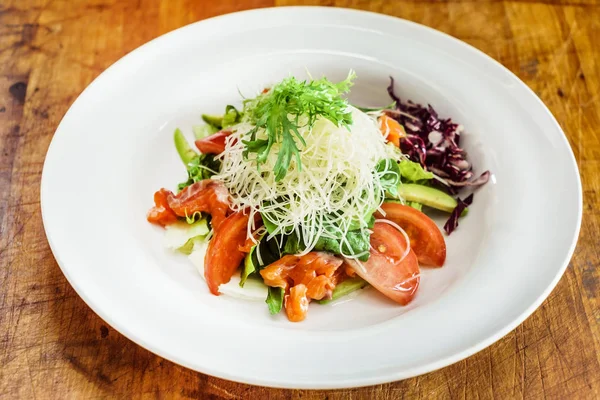 Fresh vegetable salad — Stock Photo, Image