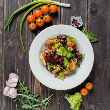 Türkiye ile sıcak salata 