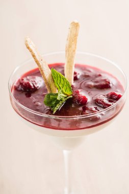 Lezzetli berry tatlı 