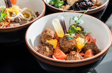 Geleneksel Asya erişte