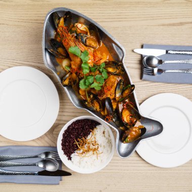 Lezzetli deniz ürünleri tabağı