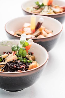 Geleneksel Asya erişte