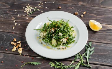 peynir ve armut salatası