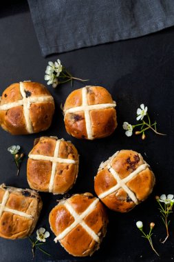 Hot Cross Buns