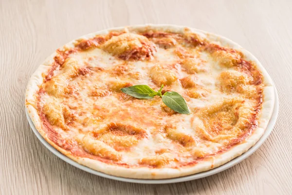 Tasty homemade pizza — Stock Photo, Image