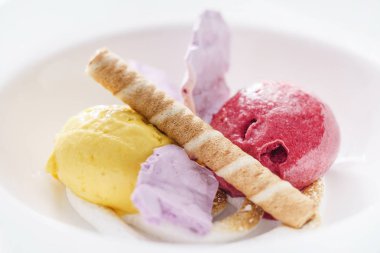  Meyve dondurma plaka