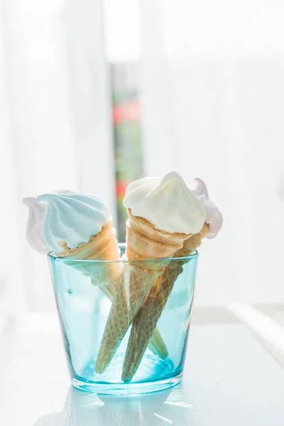 Cônes de crème glacée — Photo