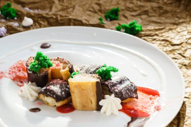 Çikolatalı Fransız eklerleri