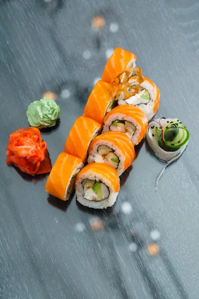 Tasty sushi rolls — Stock Photo, Image