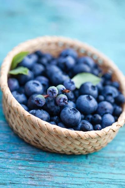 Ripe fresh blueberries — Stock Photo, Image