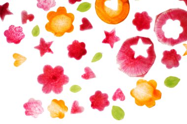 renkli sebze parçaları 