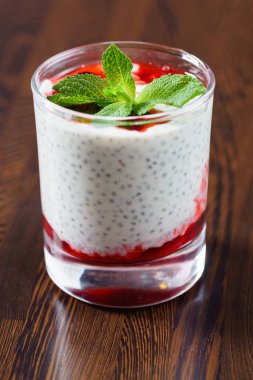 Taze lezzetli tatlı