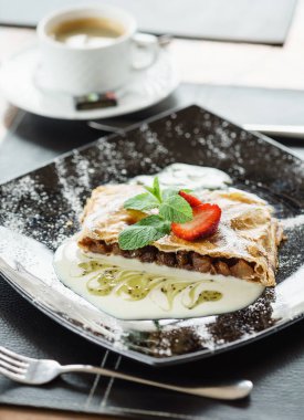 Taze lezzetli tatlı