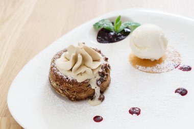 Taze lezzetli tatlı