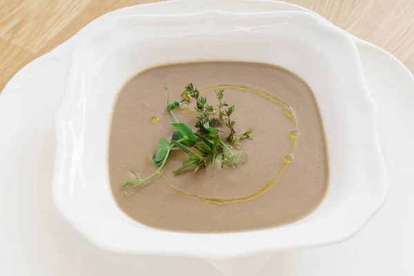 Fresh tasty soup — Stock Photo, Image