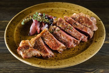 hazırlanmış dana biftek