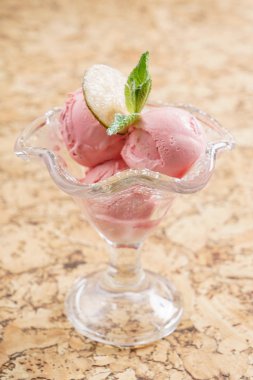 Taze lezzetli tatlı