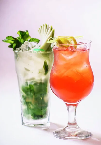 Bright fresh cocktails — Stock Photo, Image