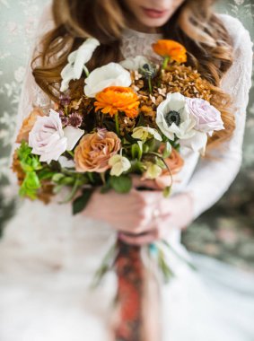 çiçekli güzel gelin