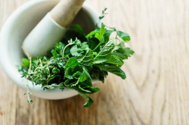 harç taze otlar ile