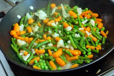 Farklı kızarmış sebze