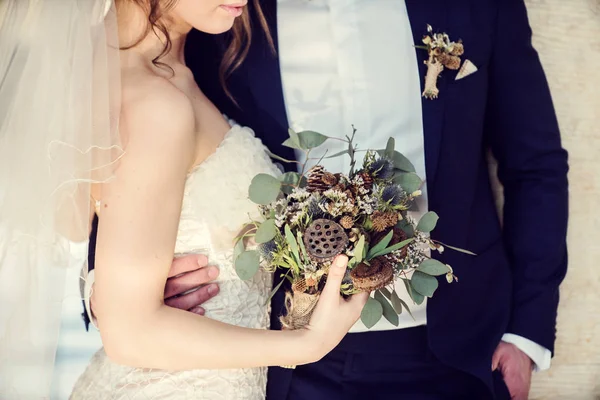 Bonita pareja de boda — Foto de Stock