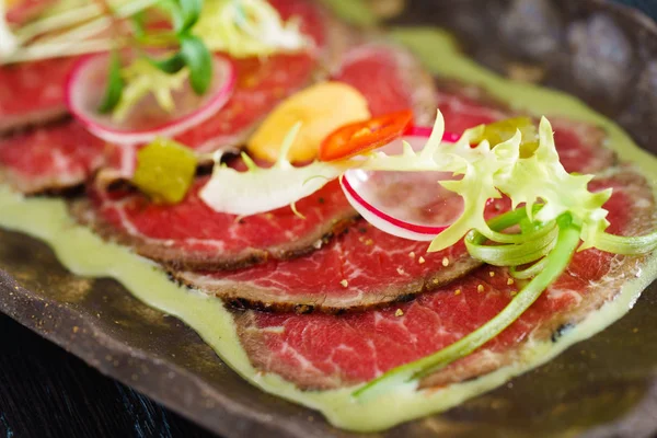 Verse Rundercarpaccio — Stockfoto