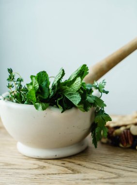 harç taze otlar ile