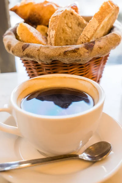 Desayuno fresco en la cafetería — Foto de Stock