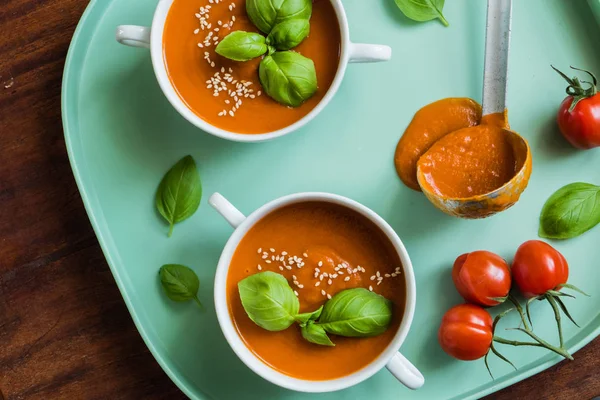 Sopa de tomate fresco — Fotografia de Stock