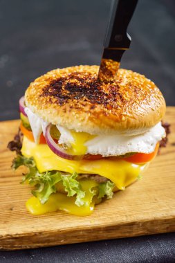 Taze lezzetli hamburger.