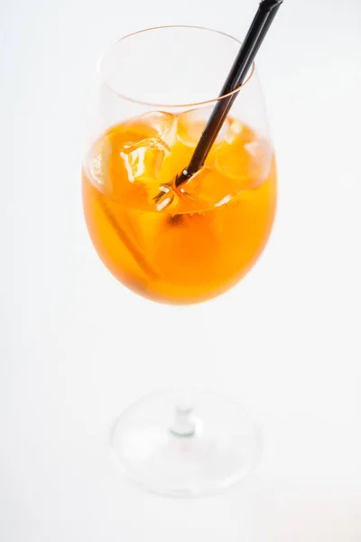 Cocktail d'été lumineux — Photo