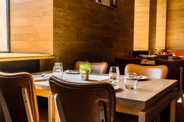 Modern Restoran İçi