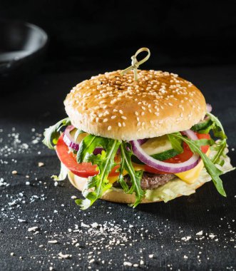 Taze lezzetli hamburger.