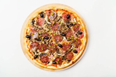 Ev yapımı Lezzetli Pizza