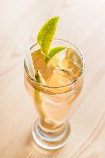 Lemongrass lime fruit fizz — Stock Photo, Image