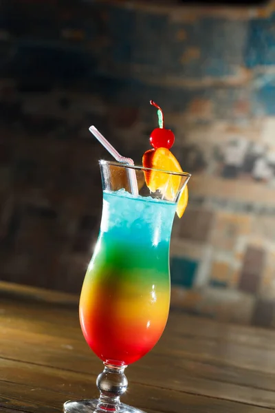 Brillante cocktail estivo — Foto Stock