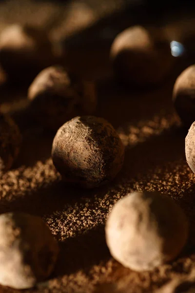 Sweet chocolate truffles — Stock Photo, Image