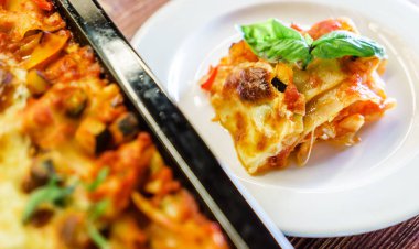 taze İtalyan lazanya