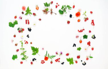 taze meyve ve çilek üzerinde