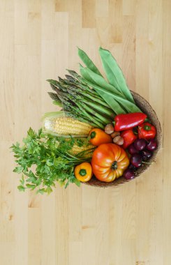 Sepette taze sebzeler 