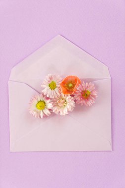 güzel çiçek dekorasyonu