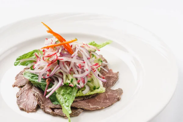 sebze ile taze sığır eti