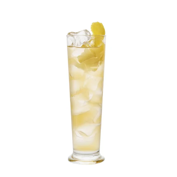 Glas cocktail met ijs — Stockfoto