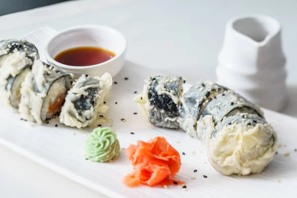 Conjunto de sushi fresco — Fotografia de Stock